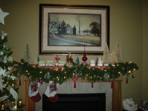 Christmas Fireplace Mantel Decoration Ideas16