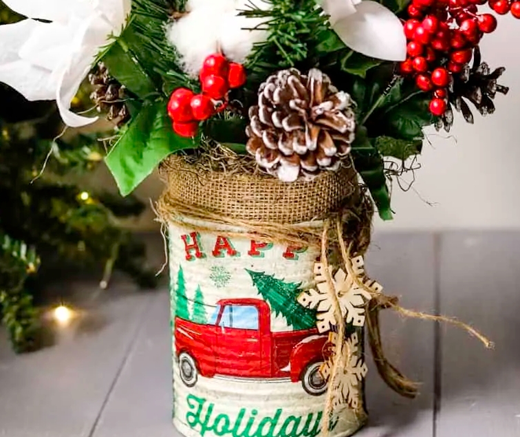 Christmassy tin can centerpiece