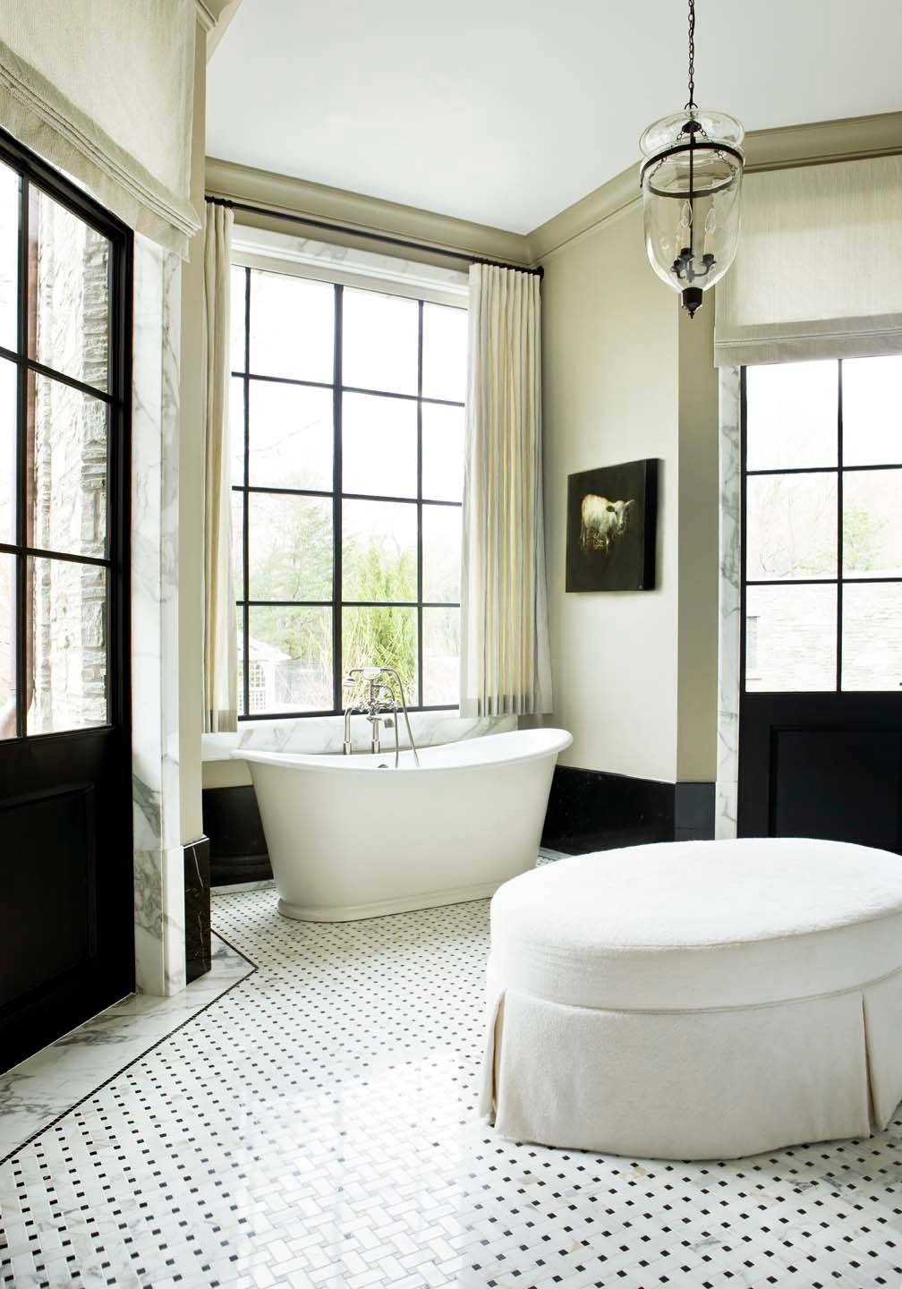 Classic bathroom black chairrail windows