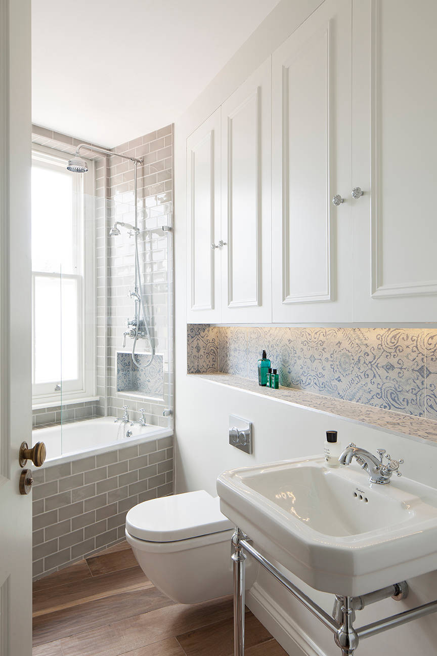 Classic bathroom mix and match tile