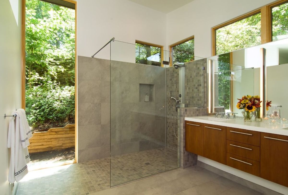 Clerestory shower window