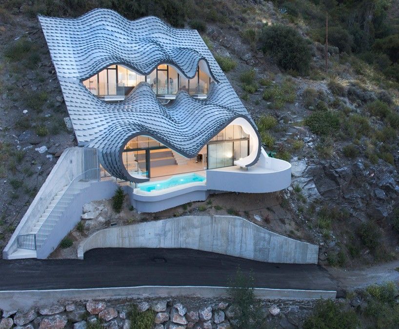 Cliff roof house