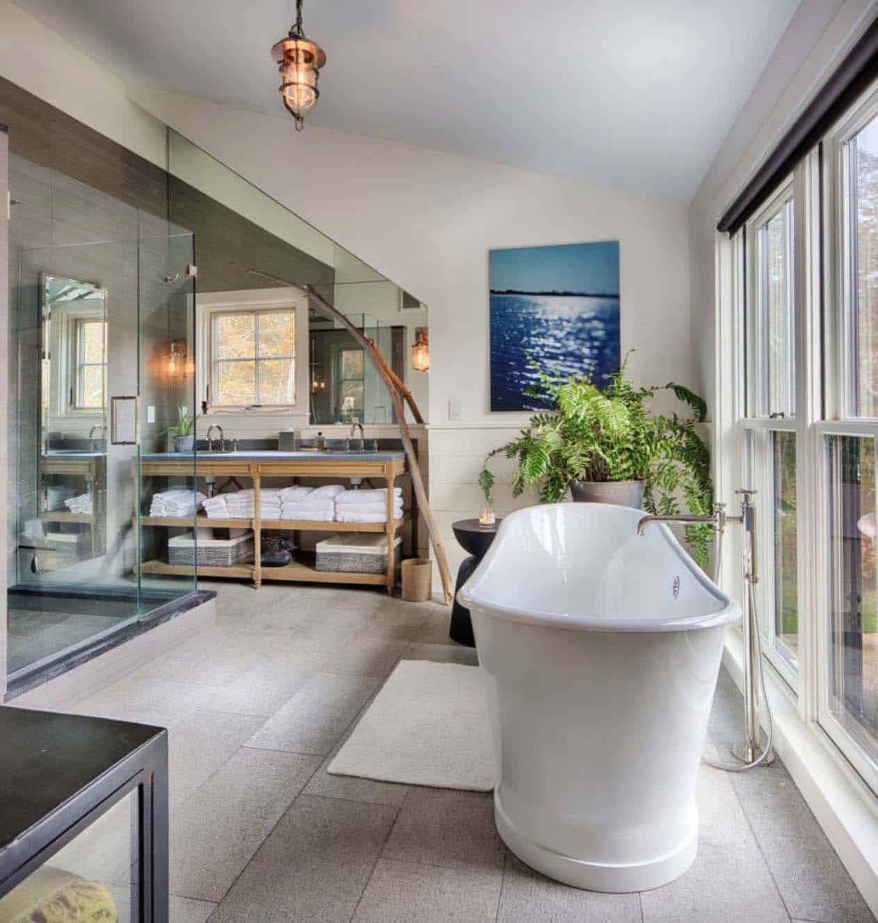 Coastal Barn Home Design - bathtub