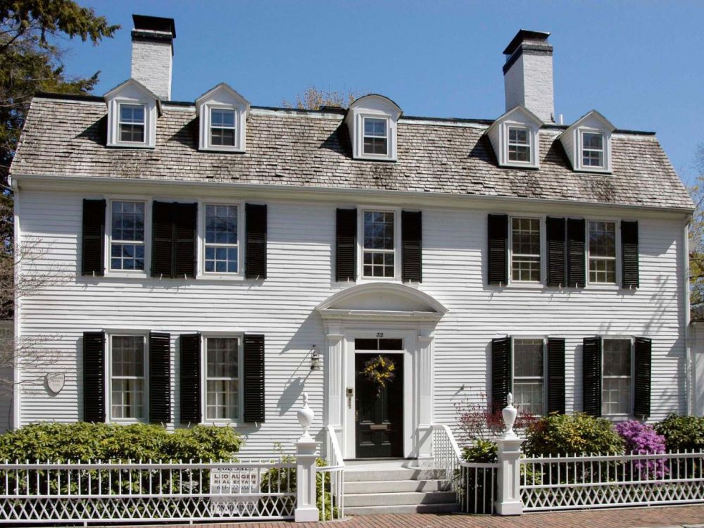 What Is A Colonial-Style House?