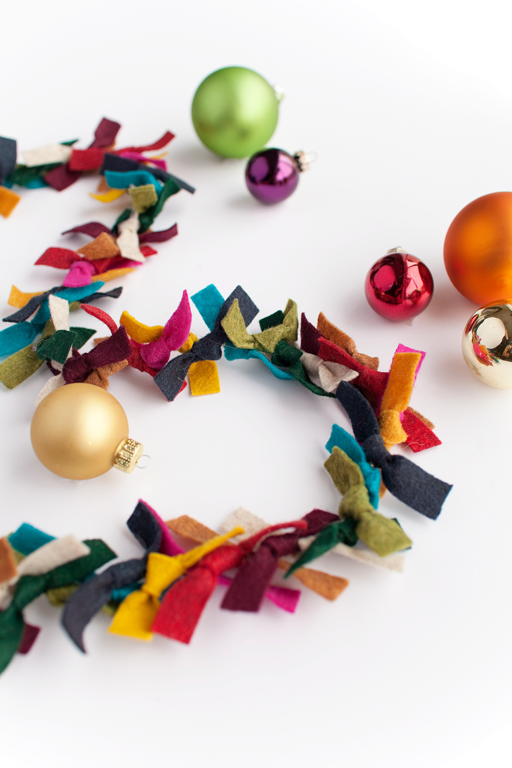 Colorful Felt Christmas Garland