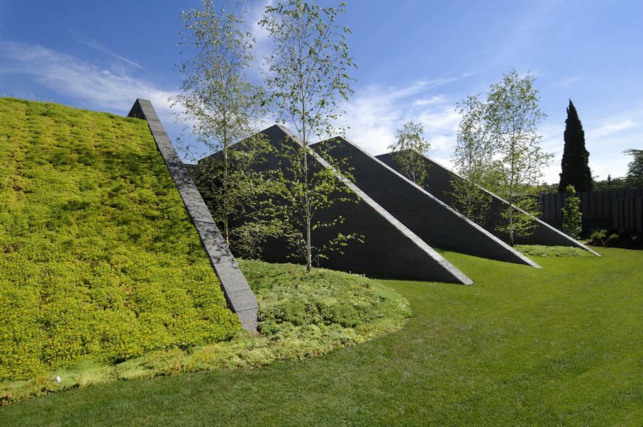 Concrete House II from A cero underground home