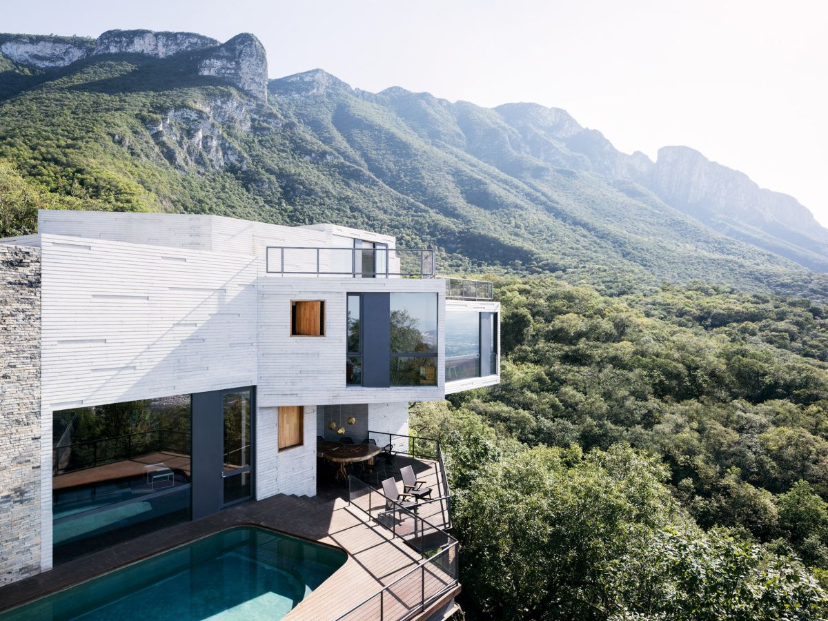 Concrete Mexican architect Tatiana Bilbao House with swimming pool