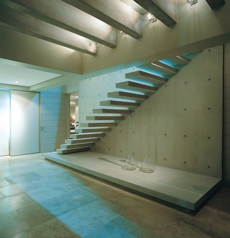 Concrete and contemporary floating stairs
