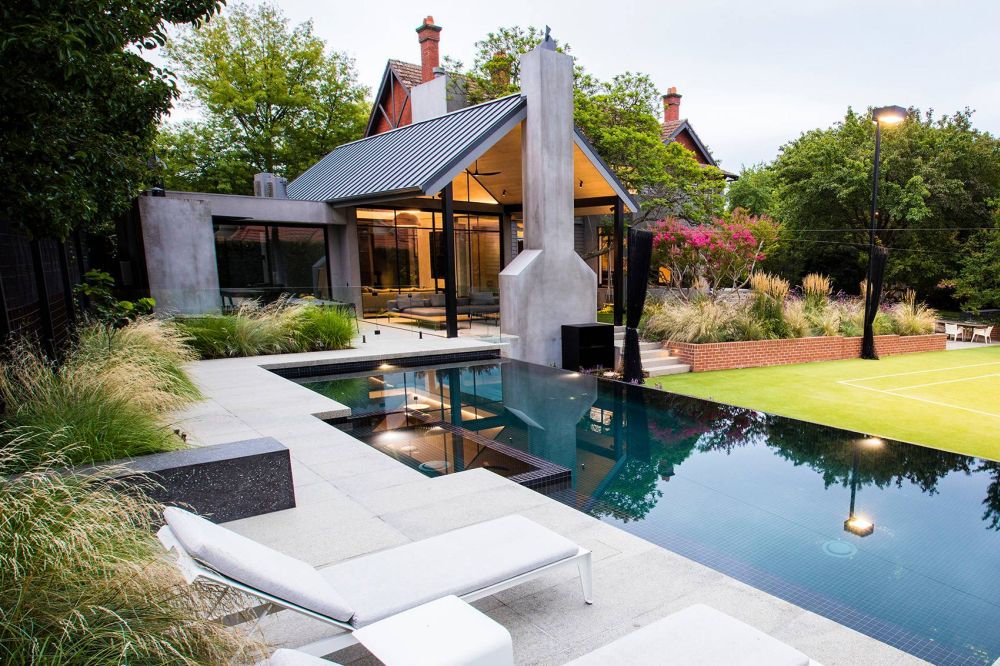 Concrete living for Modern Style Home
