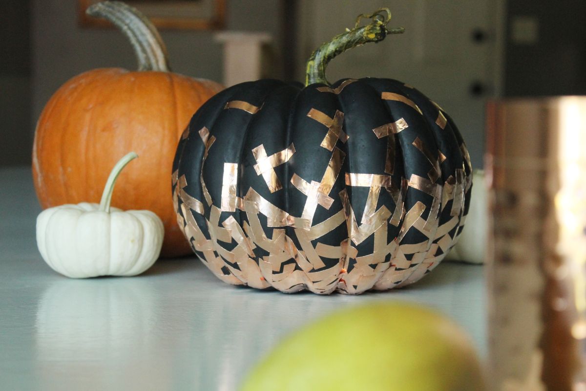 Confetti Pumpkin for a Festive Halloween