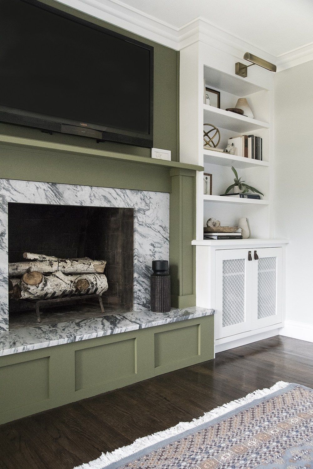 Contrasting Marble Fireplace