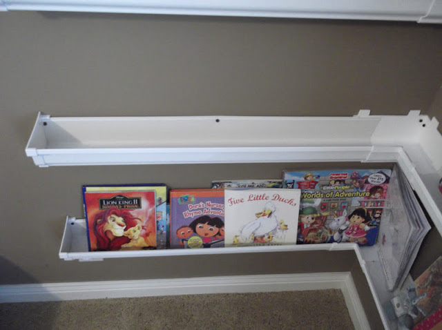 Corner Guttering Bookshelves