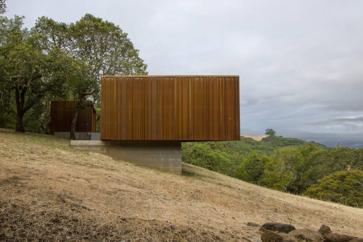 Corten cantilever house Sonoma weeHouse Alchemy Architects view