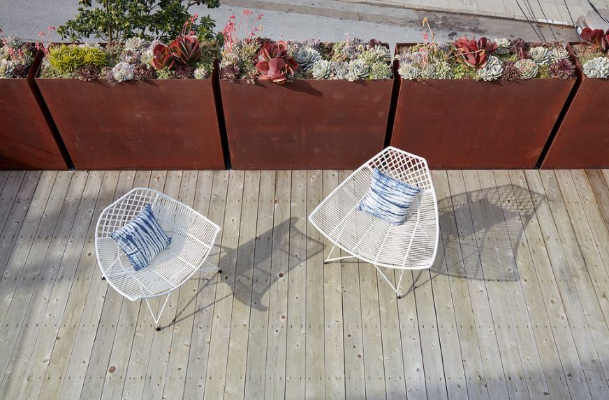 Corten modern planters - fence design