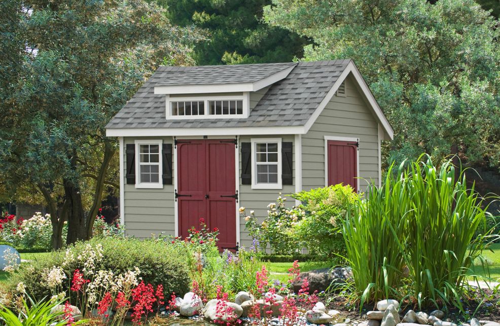 Cozy She Shed Garden Design