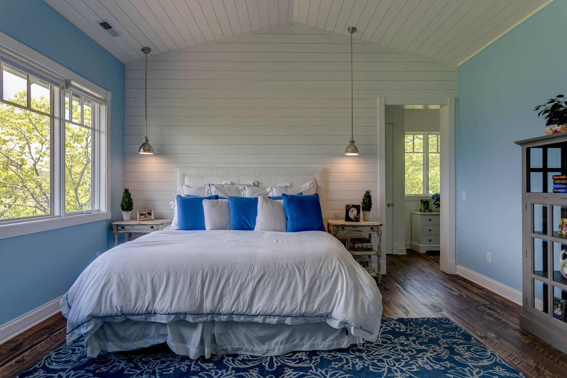 Craftsman bedroom farmhouse shiplap wall