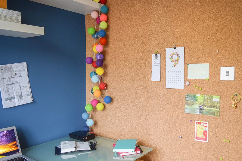 DIY CORKBOARD WALL