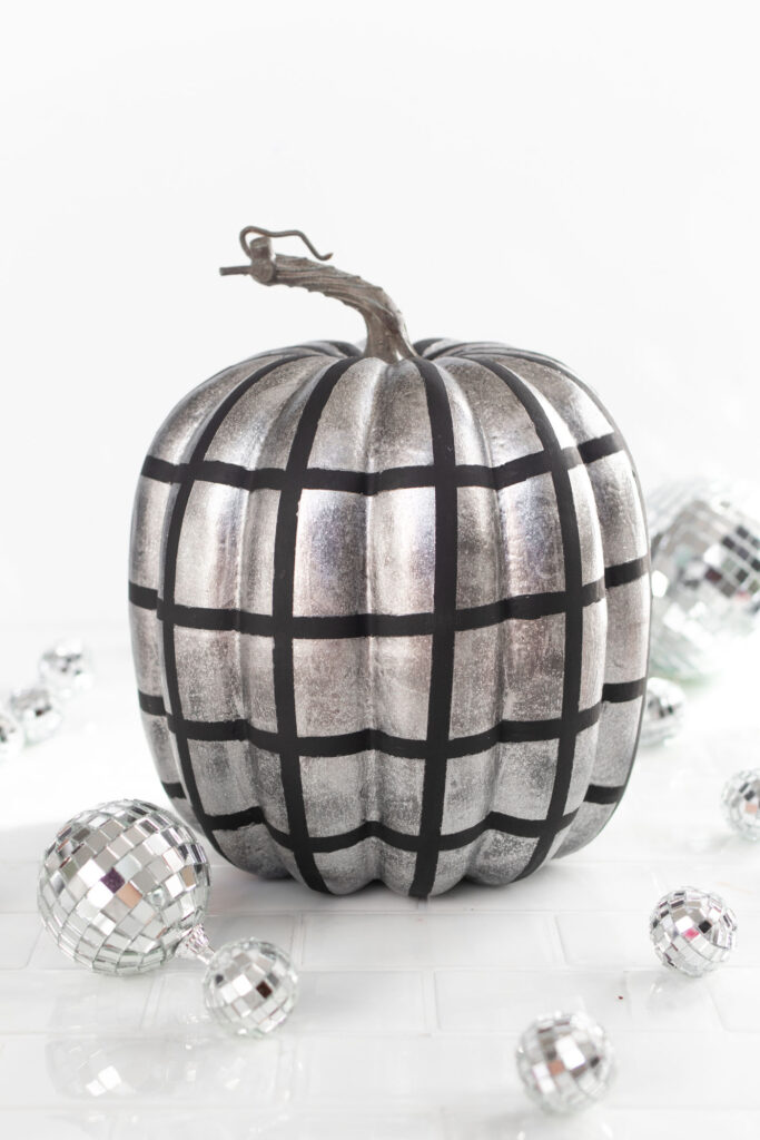 DIY DISCO BALL PUMPKIN 683x1024