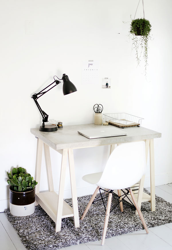 DIY Desk with Concrete Desktop and Wood Legs