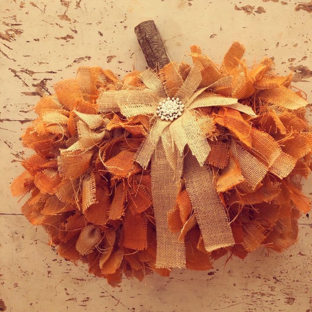 DIY Dollar Tree Rag Pumpkin Wreath