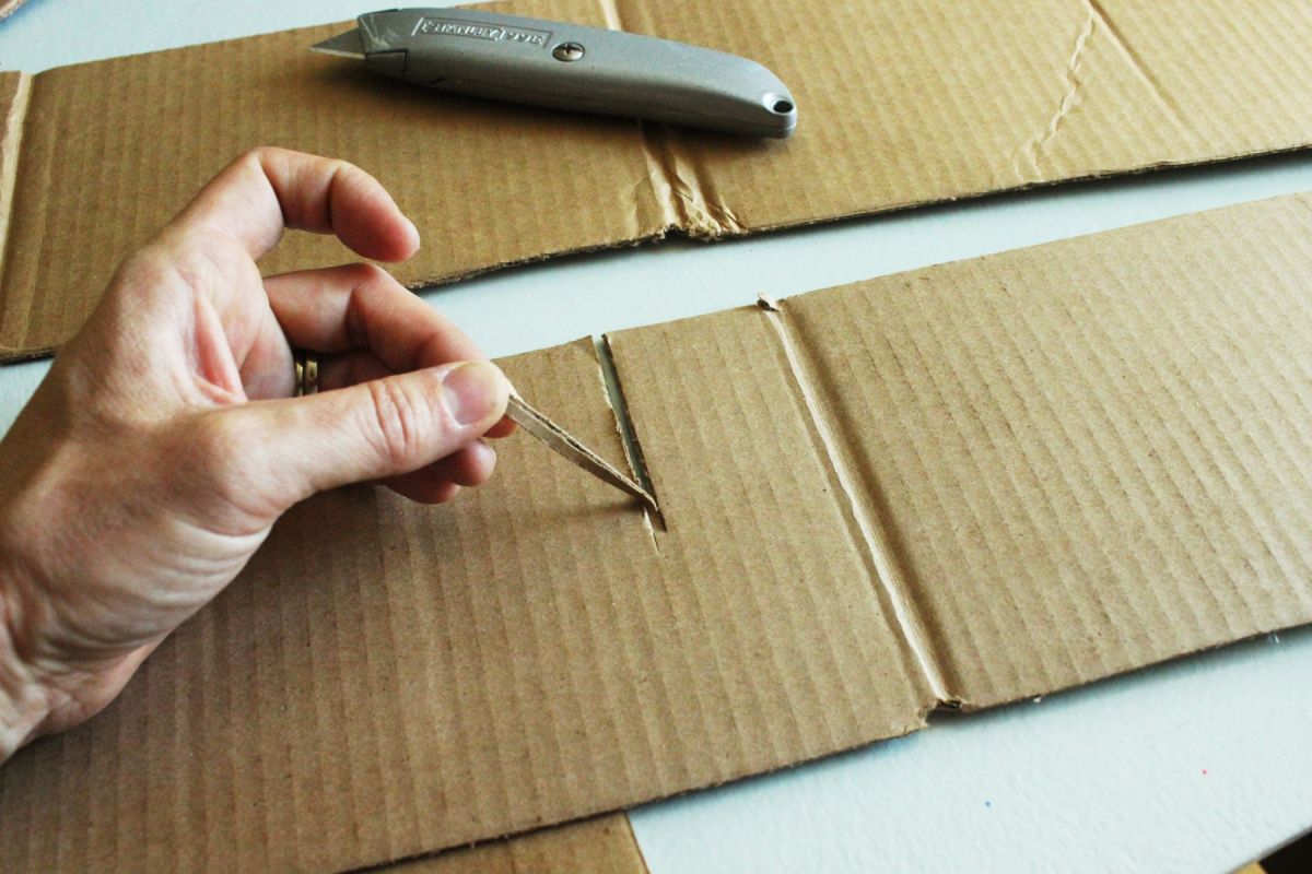 DIY Drawer Dividers - strips of cardboard