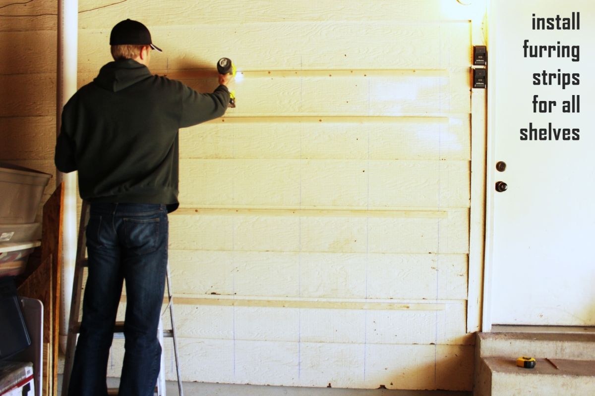 DIY Easy Built in Shelves wall mounted furring strip 1