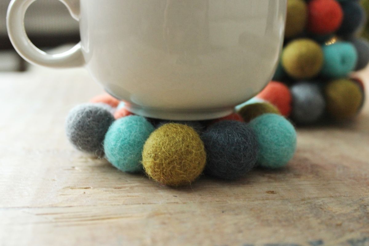 DIY Felt Ball Coasters Project