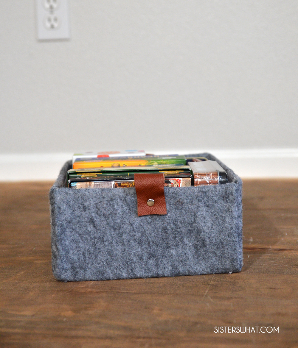 DIY Felt decorative Storage Box out of a Cardboard Box