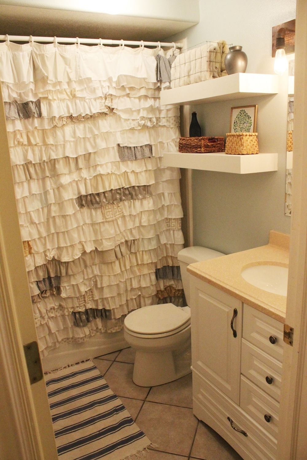 diy-floating-shelves-staining