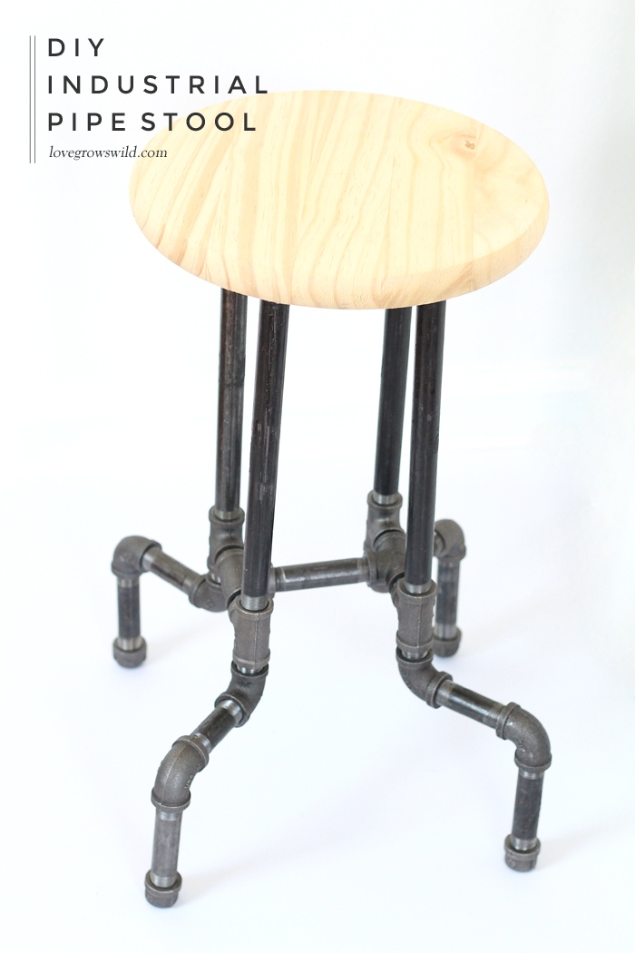 DIY INDUSTRIAL PIPE STOOLS