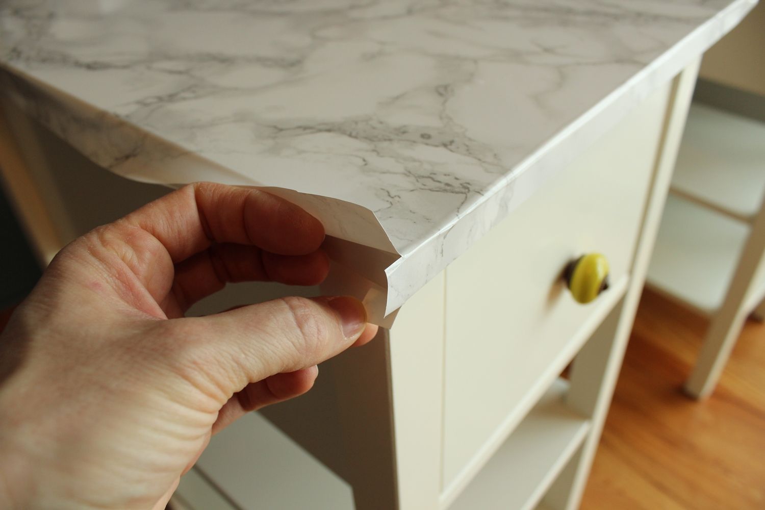 DIY Marble Contact Paper - snip the bottom