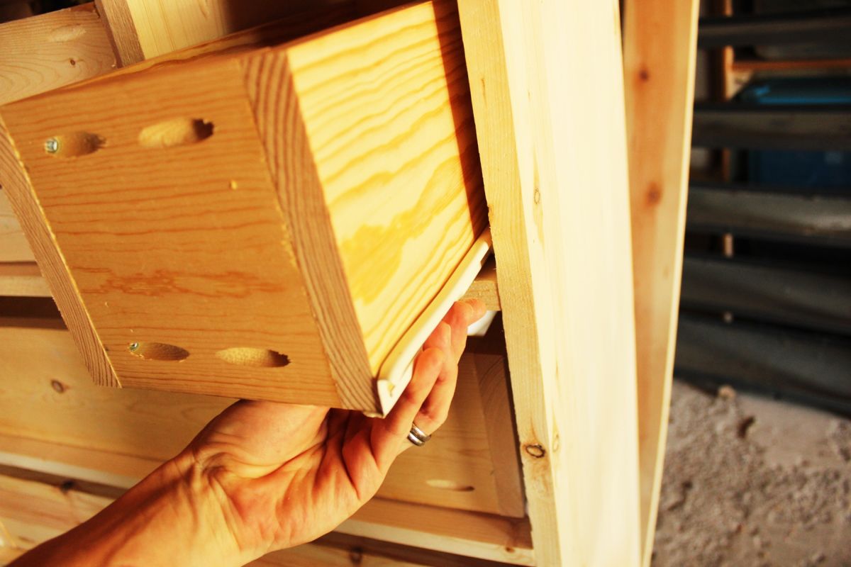 DIY Modern Wooden Dresser With the drawers built