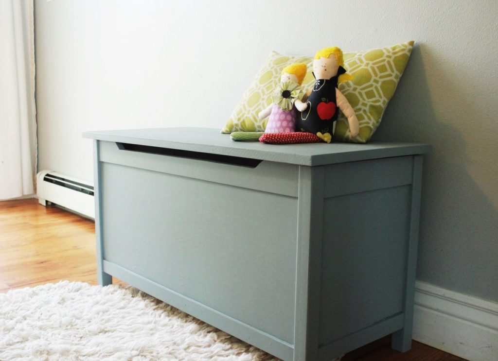 DIY Modern Wooden Toy Box