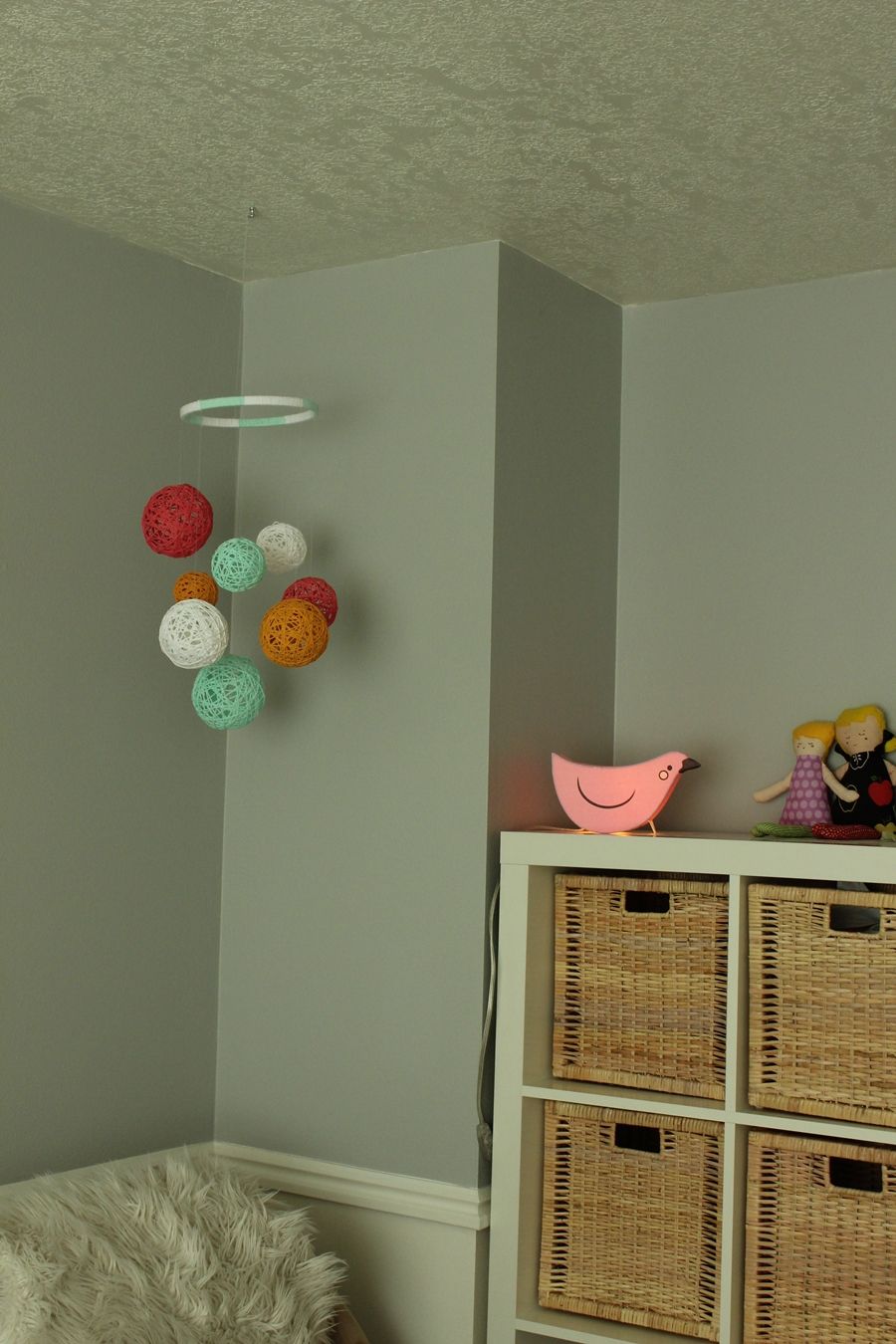 DIY Nursery Mobile visual pop