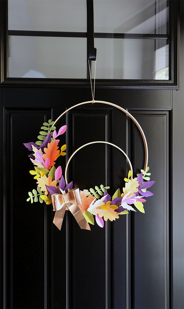 DIY Paper Leaf Fall Wreath