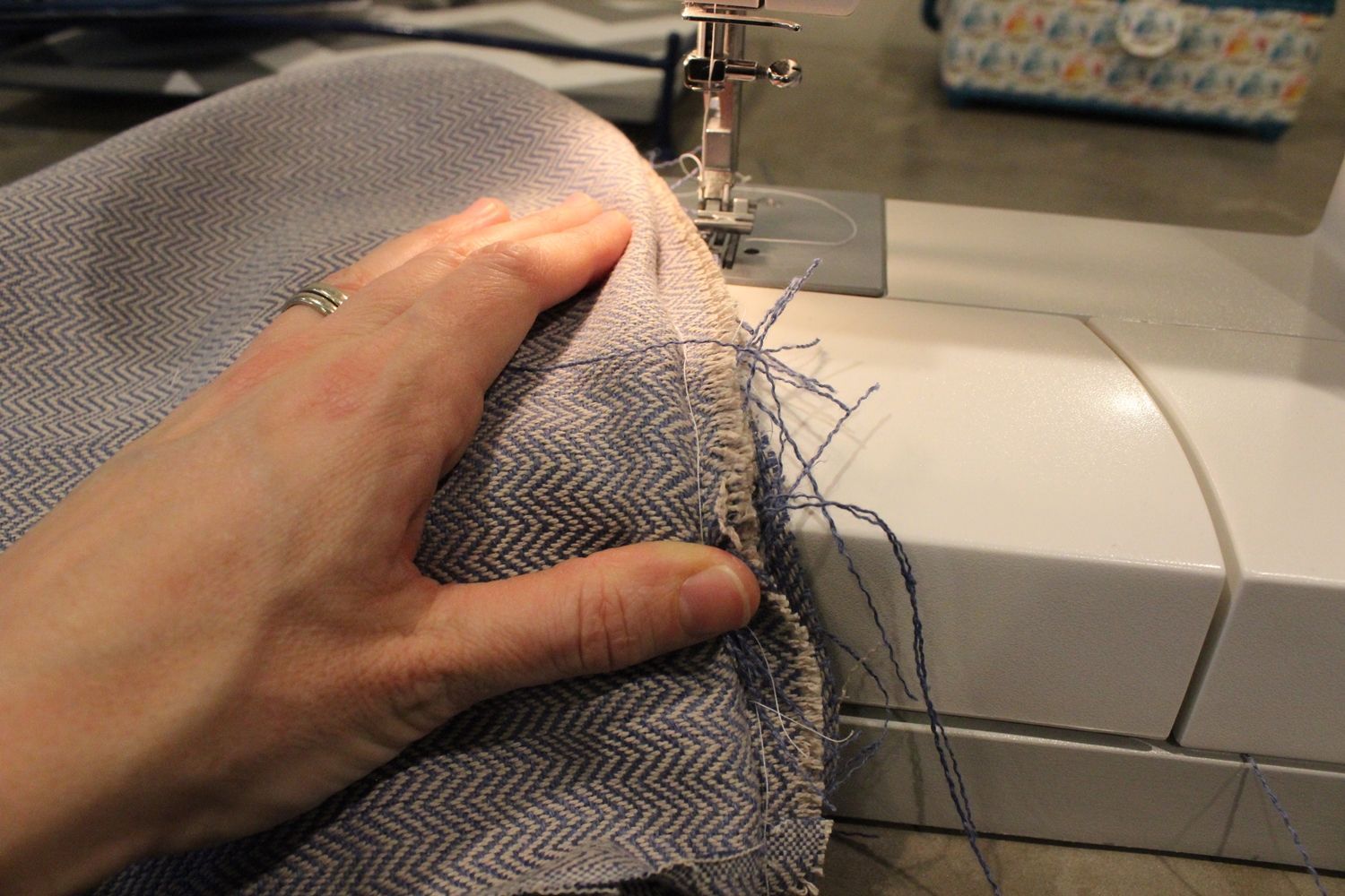 DIY Pouf Ottoman Cube - Sew up the raw edges