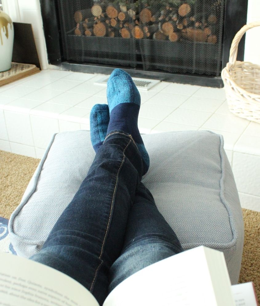 DIY Pouf Ottoman Cube - relaxed seating