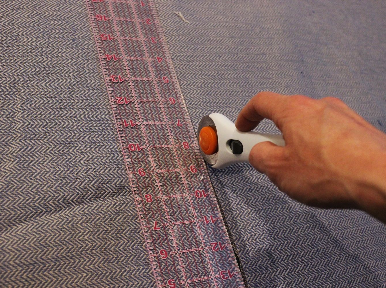 DIY Pouf Ottoman Cube - upholstery in a classic herringbone weave