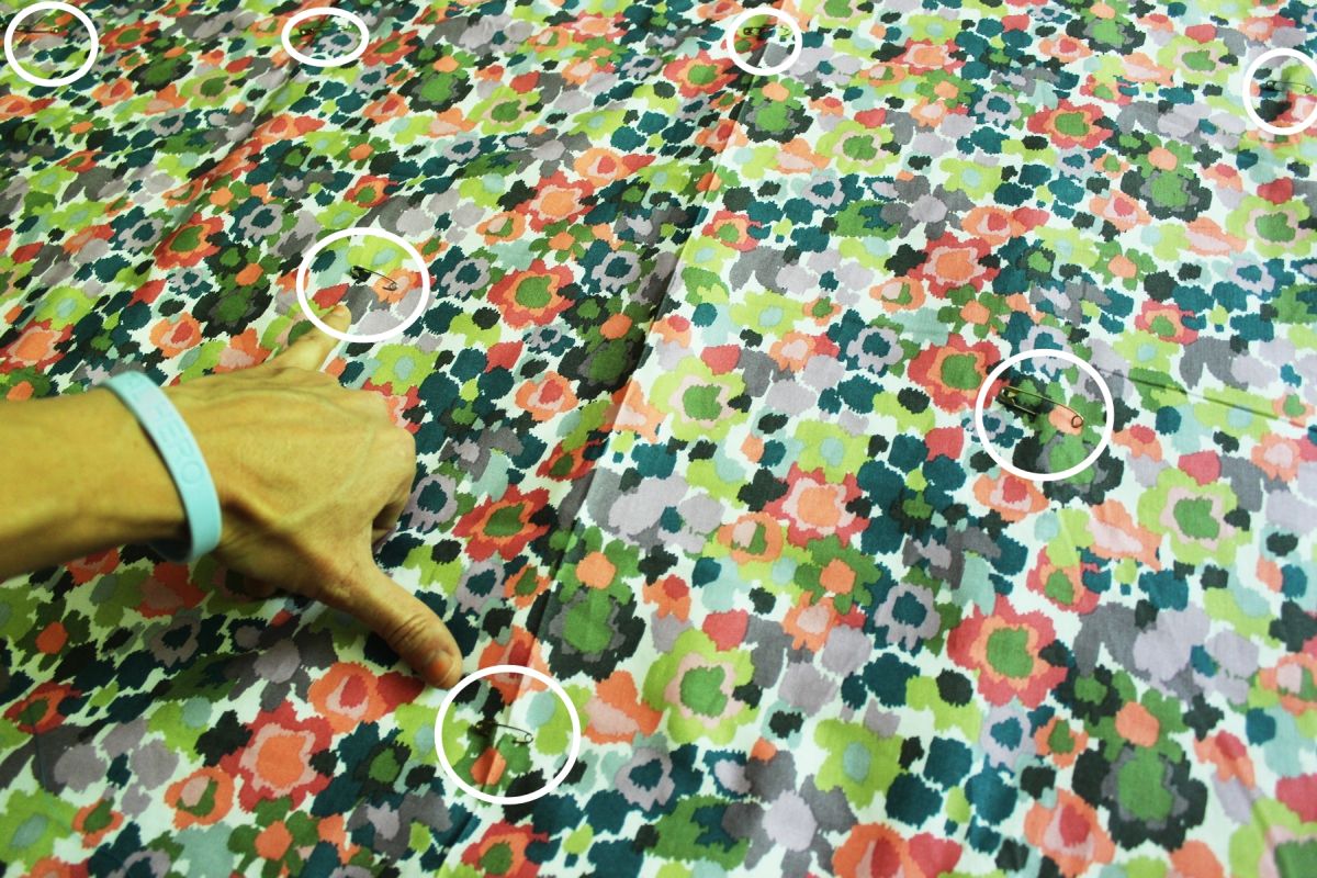 DIY Reversible Summer Quilt Lay your quilt flat again