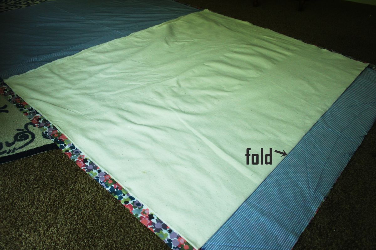 DIY Reversible Summer Quilt Now open up the fold and lay the batting