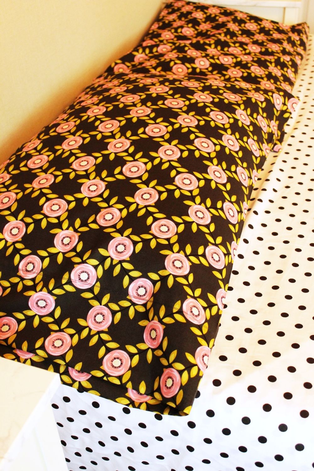 DIY Sew a Pillowcase you want to sew a pillowcase