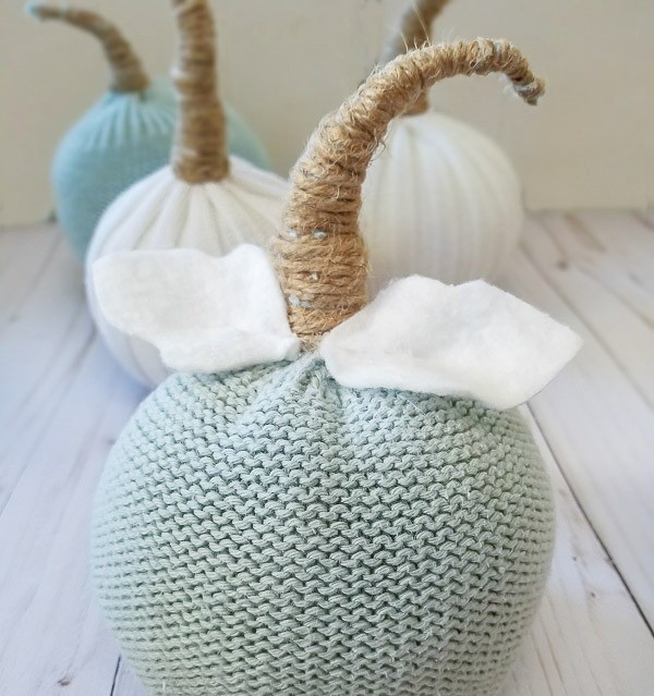 DIY Sweater Sleeve Pumpkins