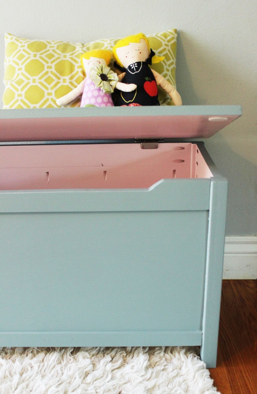 DIY Toy Box decorate the top with different toys