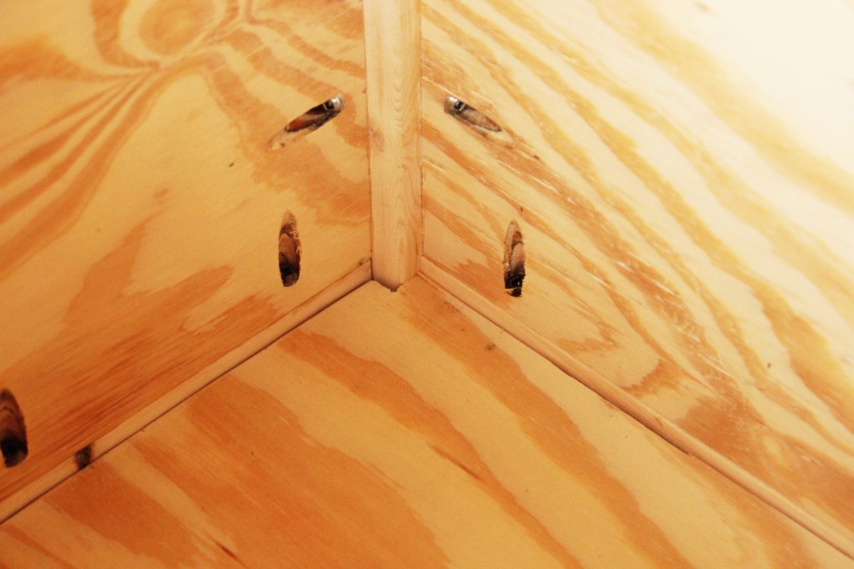 DIY Toy Box slide your floor rectangle into your box