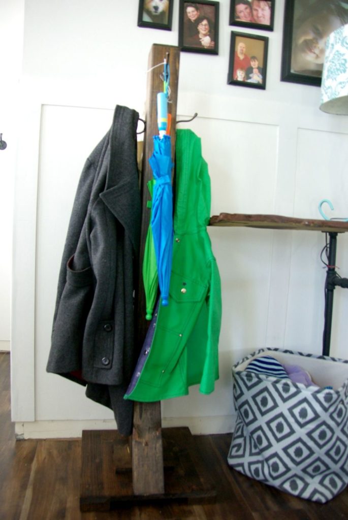 DIY Wood Coat Rack