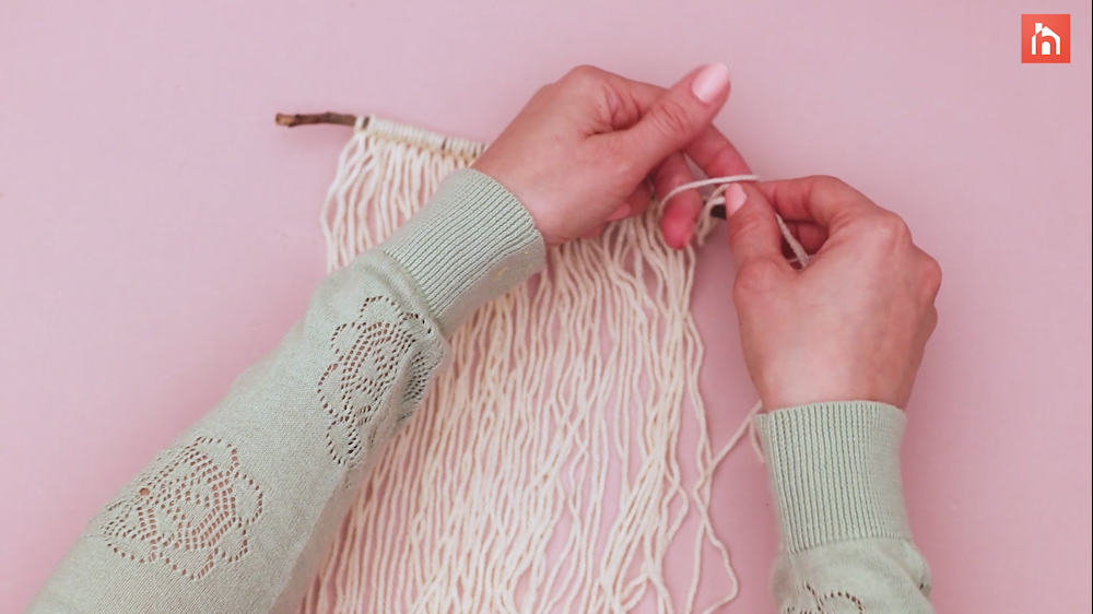DIY Yarn Wall Tassel 13