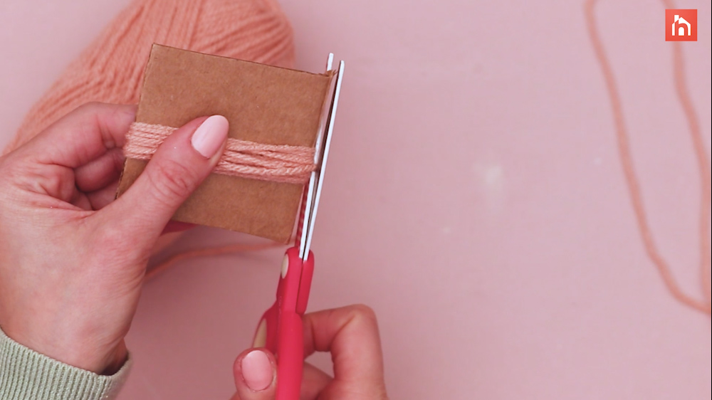 DIY Yarn Wall Tassel 41
