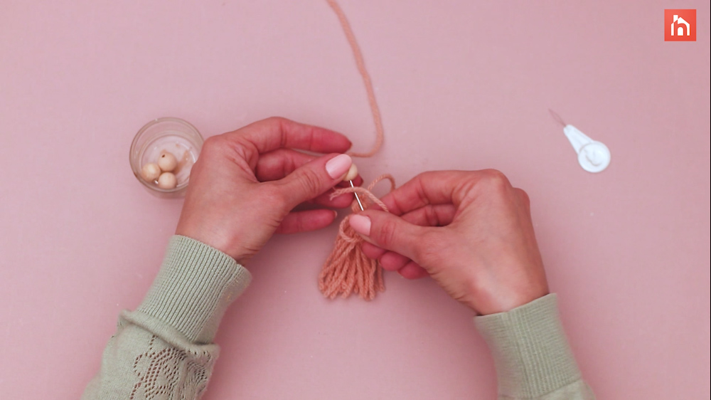 DIY Yarn Wall Tassel 58