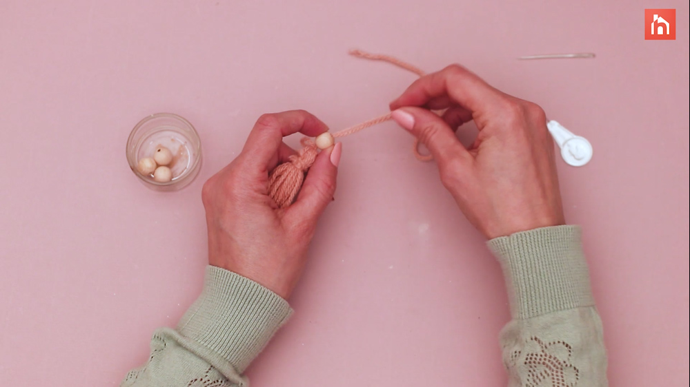 DIY Yarn Wall Tassel 59