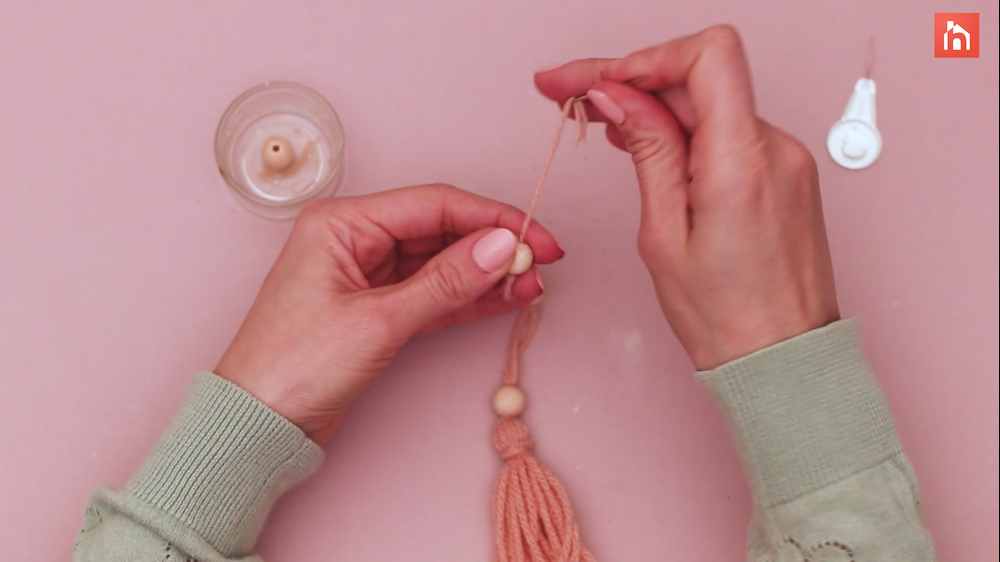 DIY Yarn Wall Tassel 63